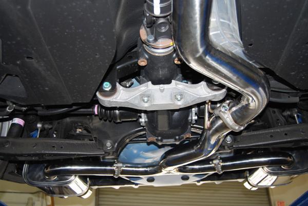 Invidia 15+ Subaru WRX/STI 4Dr Q300 Twin Outlet Rolled Titanium Burnt Quad Tip Cat-Back Exhaust - BLOX Racing