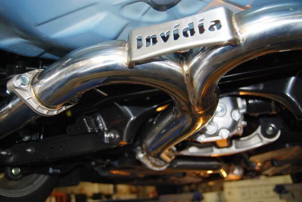 Invidia 15+ Subaru WRX/STI 4Dr Q300 Twin Outlet Rolled Titanium Burnt Quad Tip Cat-Back Exhaust - BLOX Racing