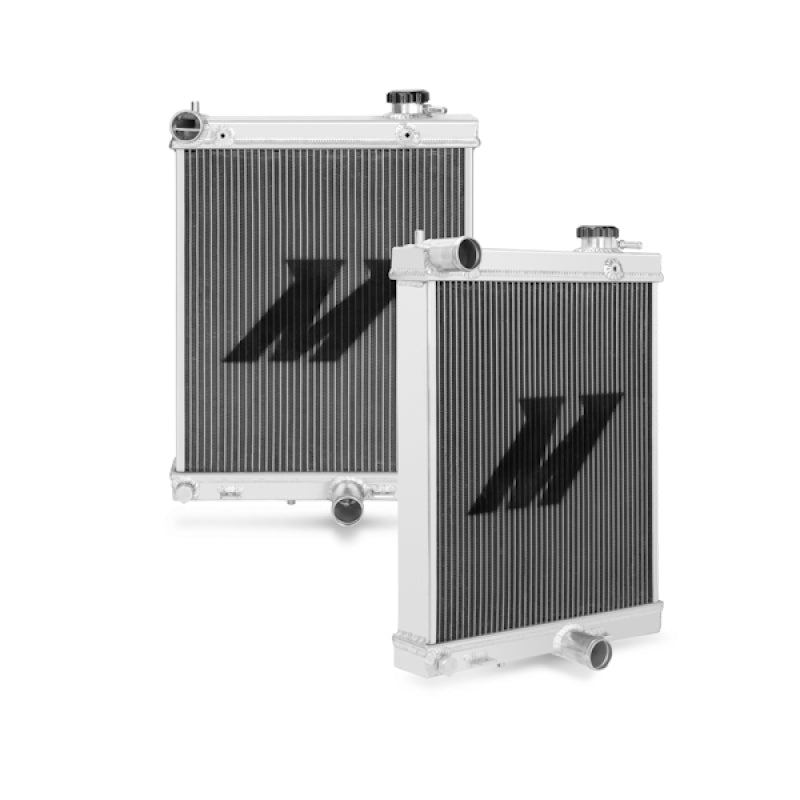 Mishimoto 03-07 Mitsubishi Lancer Evo 7/8/9 Half-Size Performance Aluminum Radiator - BLOX Racing