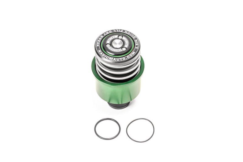 Radium Engineering 1.5in Dry Break Fuel Filler, Male, PRV - BLOX Racing